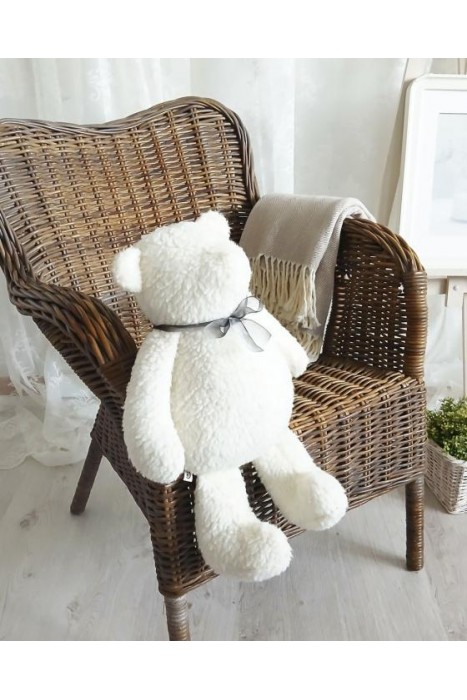 Подушка декоративная арт.4692-09 Медведь ТЕД шерсть белый Подушка декоративная арт.4692-09 Медведь ТЕД шерсть белый